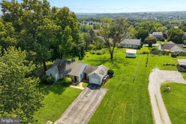 3608 HORIZON DR, Lancaster, PA 17601