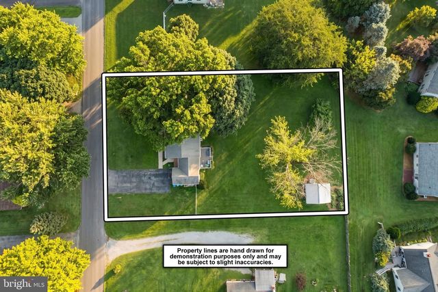 3608 HORIZON DR, Lancaster, PA 17601