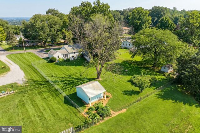 3608 HORIZON DR, Lancaster, PA 17601
