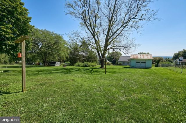 3608 HORIZON DR, Lancaster, PA 17601