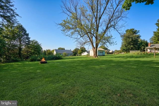 3608 HORIZON DR, Lancaster, PA 17601