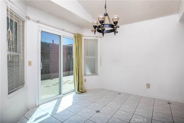 3244 E Avenue S2, Palmdale, CA 93550