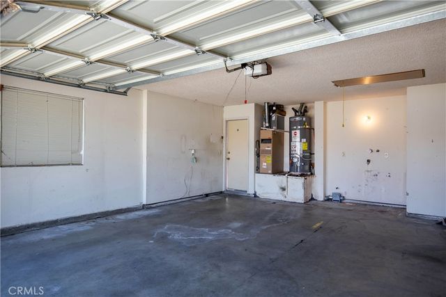 3244 E Avenue S2, Palmdale, CA 93550