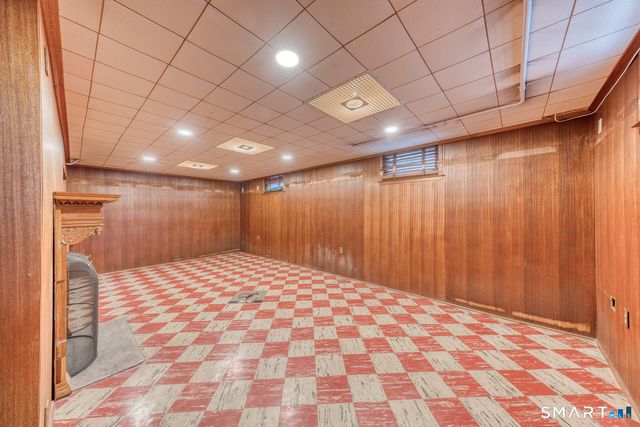 155 Holland Lane, East Hartford, CT 06118