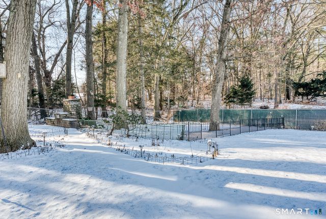 155 Holland Lane, East Hartford, CT 06118