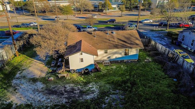 3308 Montopolis DR, Austin, TX 78744