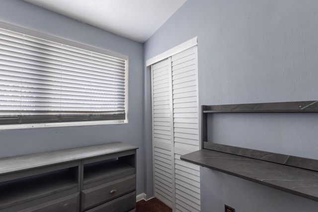 802 Royal Palm Beach Boulevard, Royal Palm Beach, FL 33411