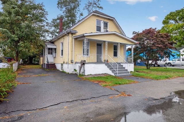 7 Garfield St, Acushnet, MA 02743