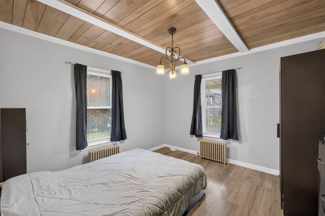 7 Garfield St, Acushnet, MA 02743
