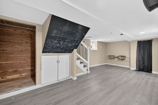 7 Garfield St, Acushnet, MA 02743