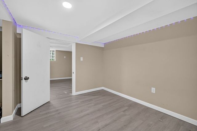 7 Garfield St, Acushnet, MA 02743