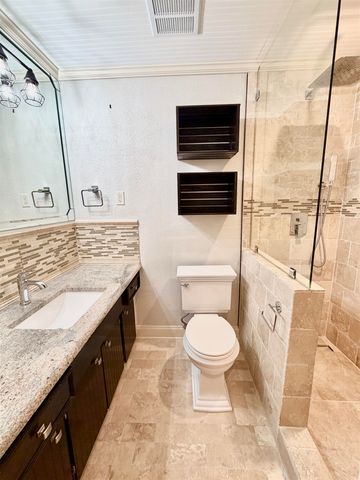 605 Douglas Dr, Houma, LA 70364