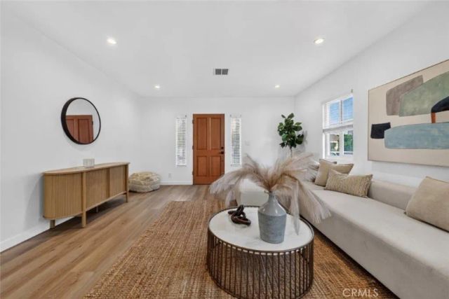 11946 Aneta Street, Los Angeles, CA 90230