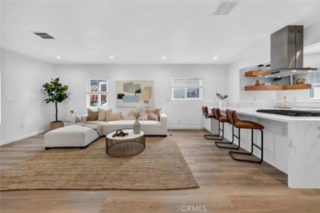 11946 Aneta Street, Los Angeles, CA 90230
