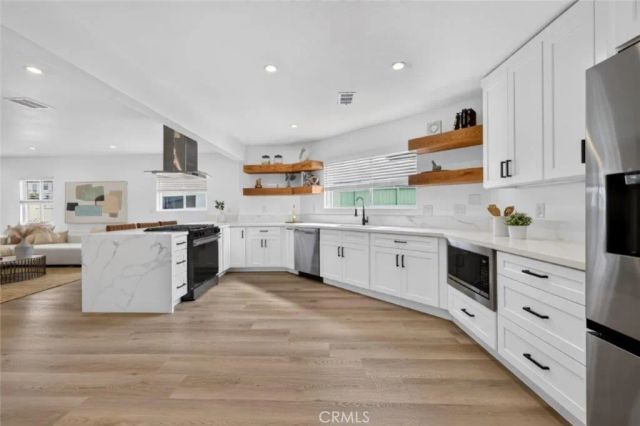11946 Aneta Street, Los Angeles, CA 90230