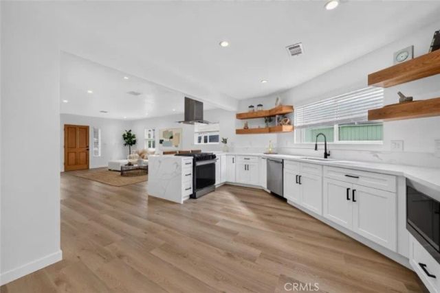 11946 Aneta Street, Los Angeles, CA 90230