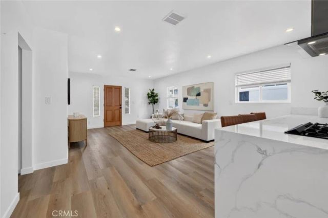 11946 Aneta Street, Los Angeles, CA 90230