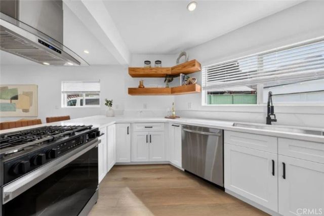 11946 Aneta Street, Los Angeles, CA 90230