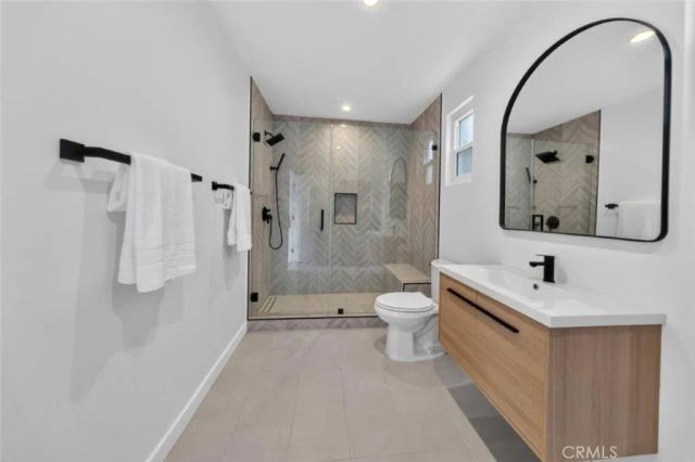 11946 Aneta Street, Los Angeles, CA 90230