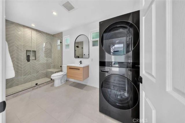 11946 Aneta Street, Los Angeles, CA 90230