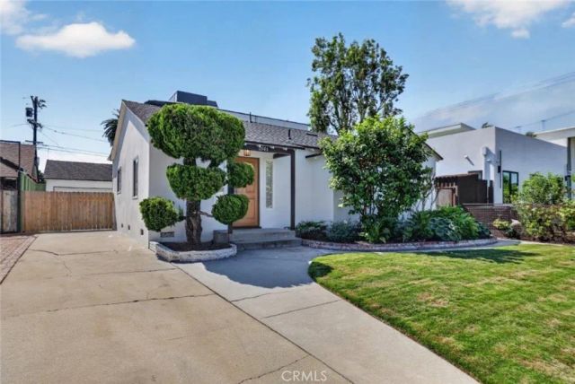11946 Aneta Street, Los Angeles, CA 90230