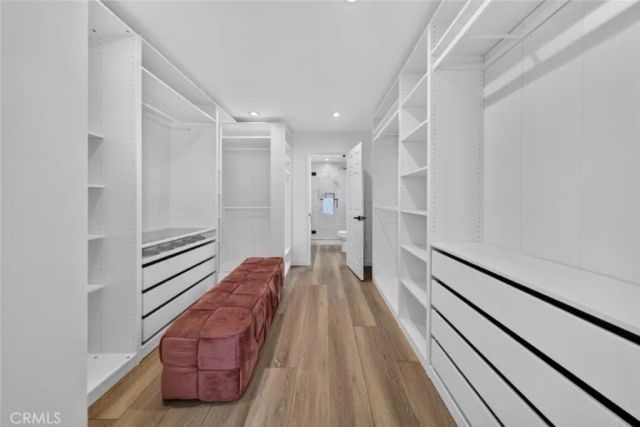 11946 Aneta Street, Los Angeles, CA 90230