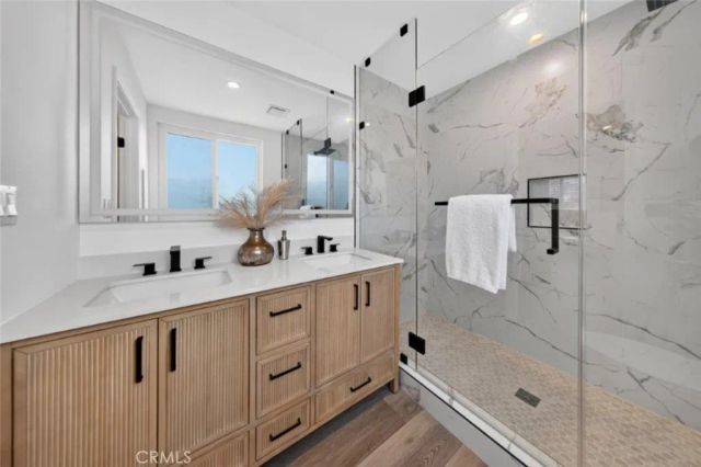 11946 Aneta Street, Los Angeles, CA 90230