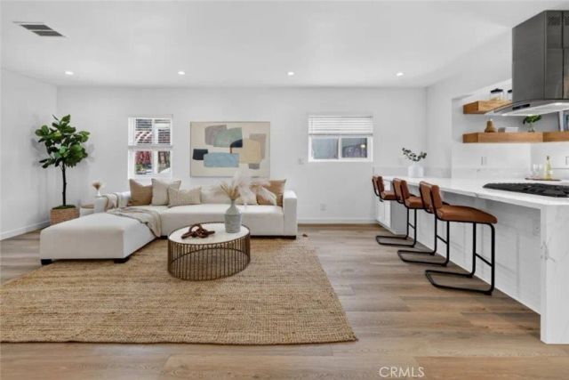 11946 Aneta Street, Los Angeles, CA 90230
