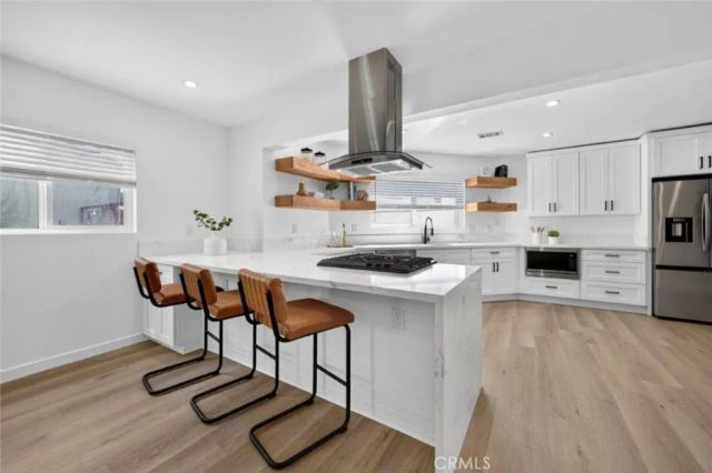11946 Aneta Street, Los Angeles, CA 90230