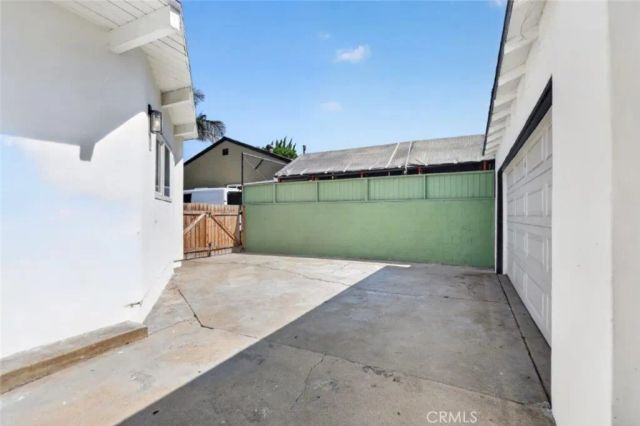 11946 Aneta Street, Los Angeles, CA 90230
