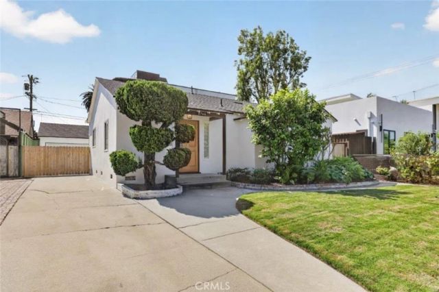 11946 Aneta Street, Los Angeles, CA 90230
