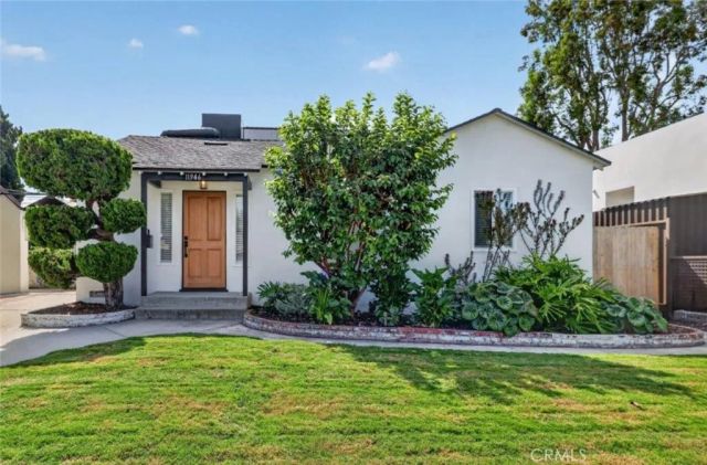 11946 Aneta Street, Los Angeles, CA 90230