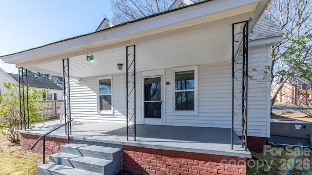 569 Hunter Avenue, Kannapolis, NC 28083