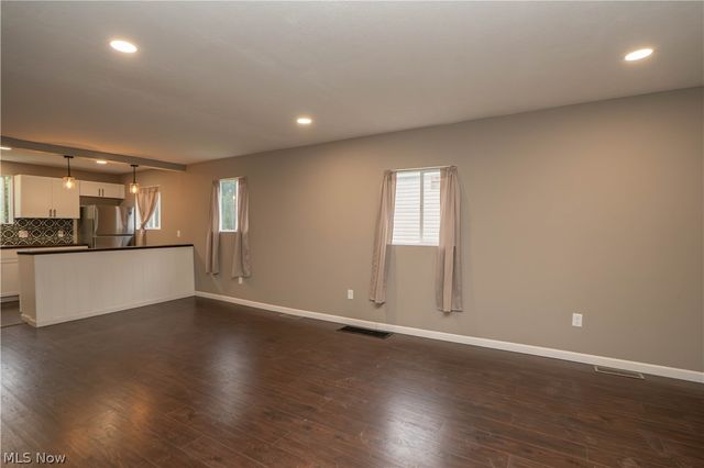 318 Elmport Avenue NE, Canton, OH 44704