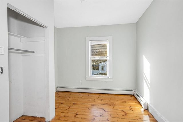 339 Lincoln St 2, Lowell, MA 01852