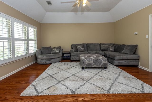 671 ANTEBELLUM CV, Collierville, TN 38017