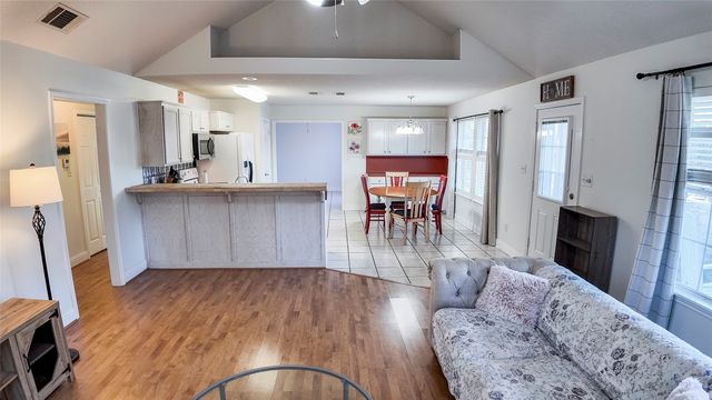 2332 Holly Trail E, Holly Lake Ranch, TX 75765