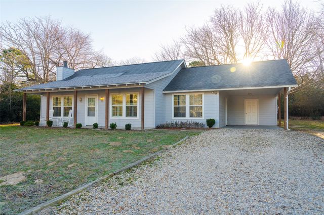 2332 Holly Trail E, Holly Lake Ranch, TX 75765