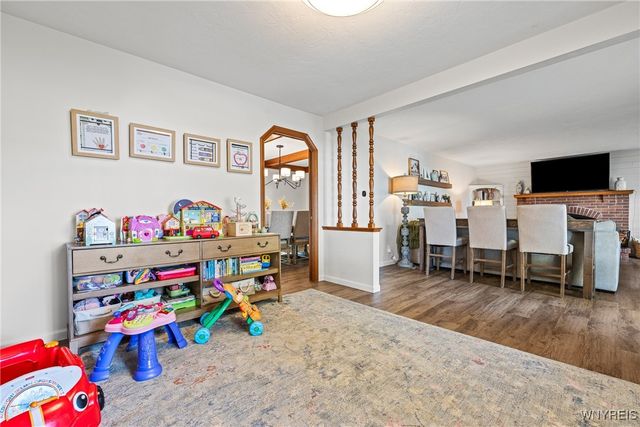 7412 Shawnee Road, Wheatfield, NY 14120