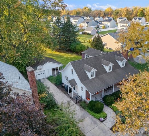 7412 Shawnee Road, Wheatfield, NY 14120