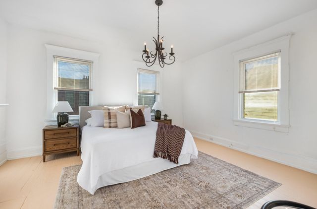 262 W 7th Street, Covington, KY 41011