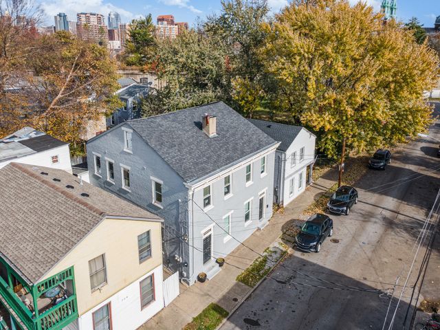 262 W 7th Street, Covington, KY 41011
