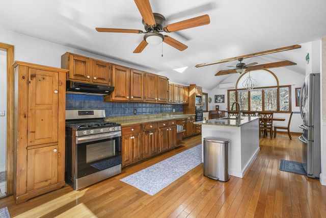 125 Wamsutta Rd, Eastham, MA 02642