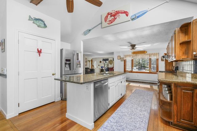 125 Wamsutta Rd, Eastham, MA 02642