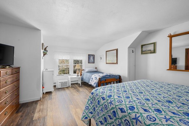 125 Wamsutta Rd, Eastham, MA 02642