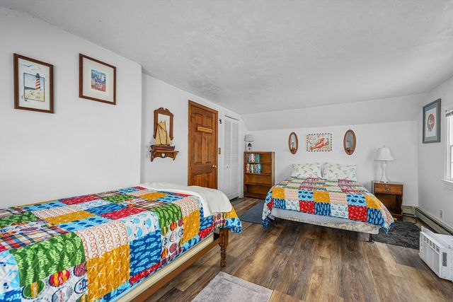 125 Wamsutta Rd, Eastham, MA 02642