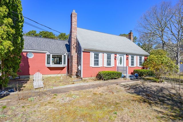 125 Wamsutta Rd, Eastham, MA 02642