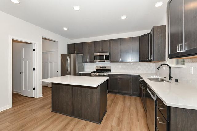 9546 S Bergamont DRIVE, Franklin, WI 53132