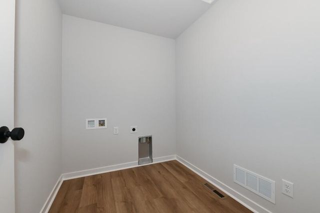 9546 S Bergamont DRIVE, Franklin, WI 53132