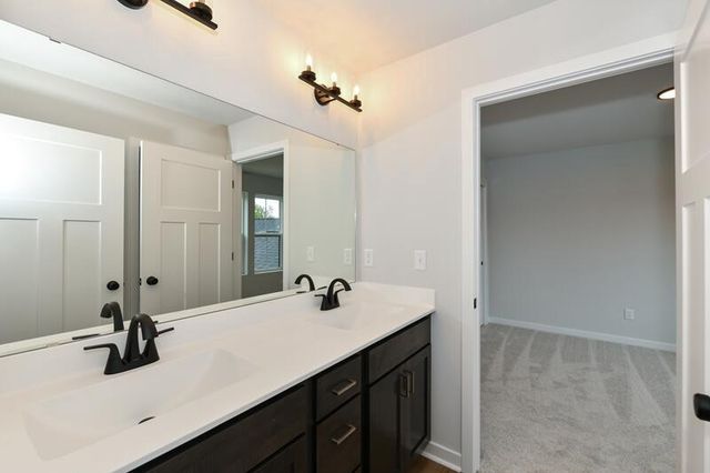 9546 S Bergamont DRIVE, Franklin, WI 53132